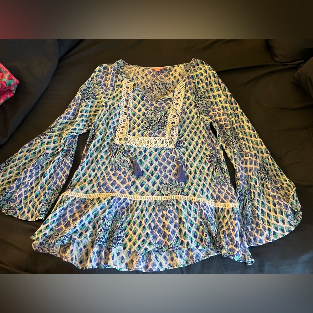 EUC Tunic size Medium